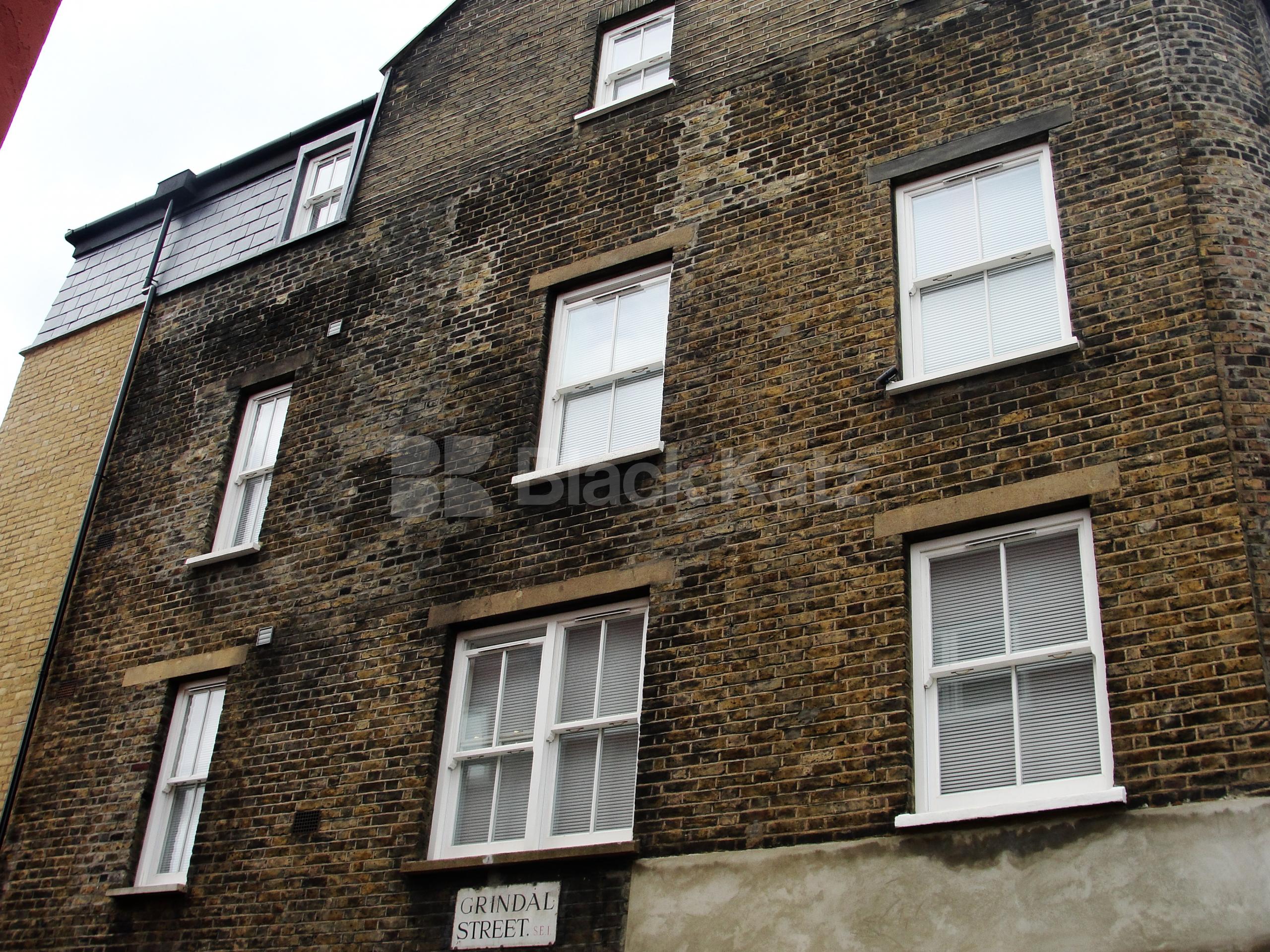 			3 Bedroom, 1 bath, 1 reception Apartment			 Lower Marsh , Waterloo SE1